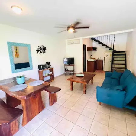 Mini Casa Cozy And Peaceful Beach Apartment